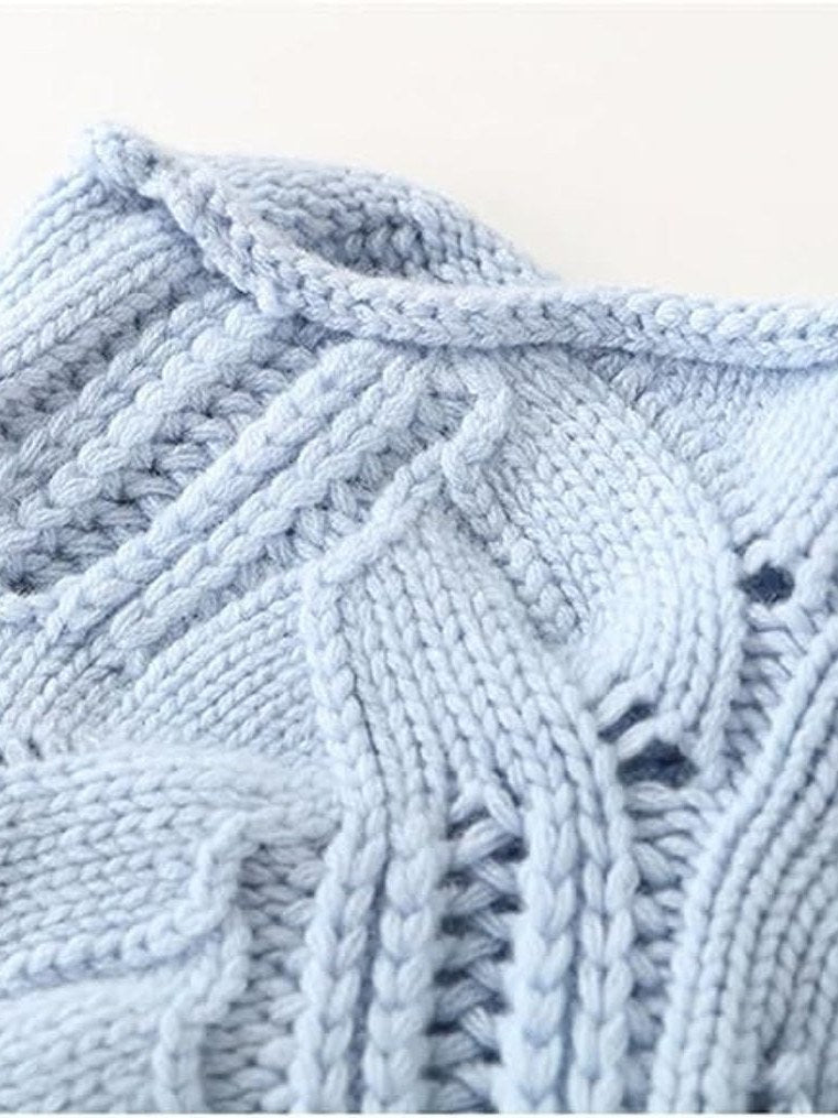 Women's Cable Knit Turtleneck Sweater | Davina