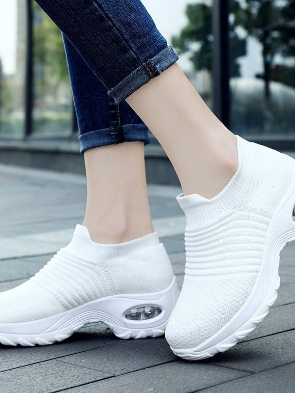 Women's Running Shoes