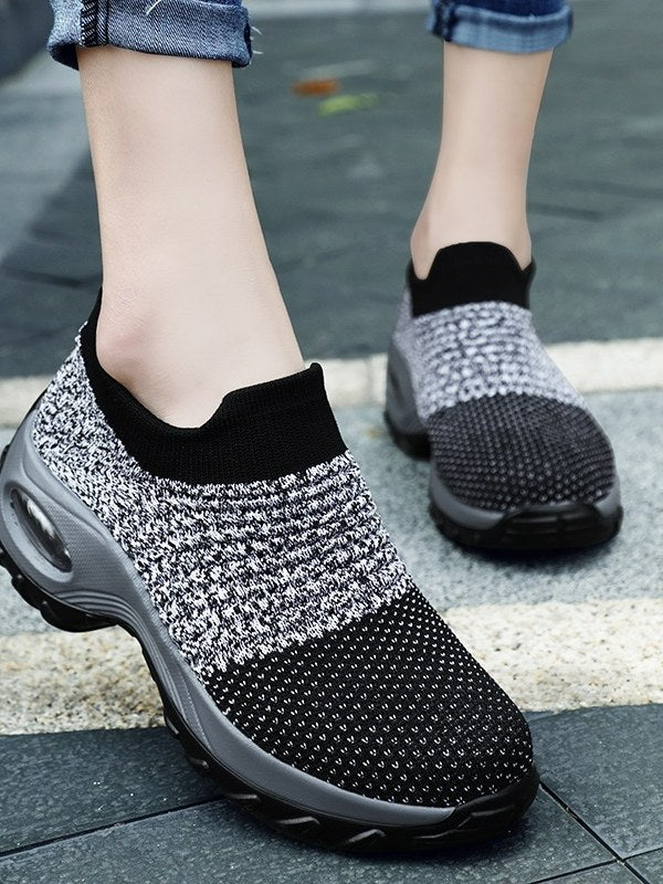 Women's Running Shoes