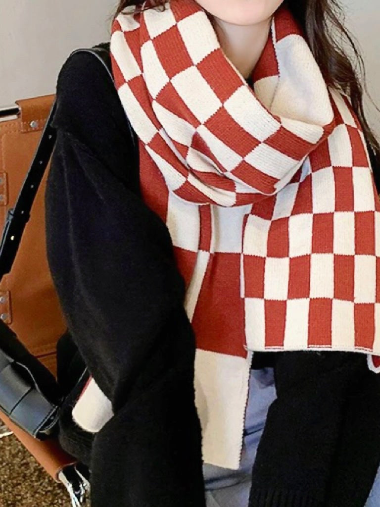 Checkered Wool Scarf for Women